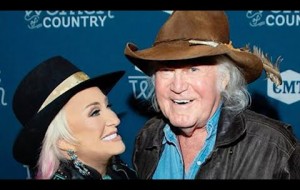 Tanya Tucker’s Tearful Tribute To Billy Joe Shaver Is Simply Beautiful