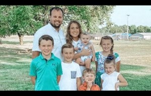 Anna & Josh Duggar Are Expecting Baby No. 7